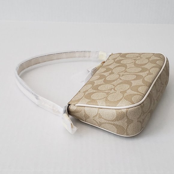 COACH Nolita 19 - Picture 4 of 9